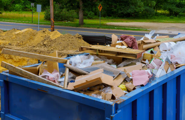 Best Yard Waste Removal  in Plainedge, NY